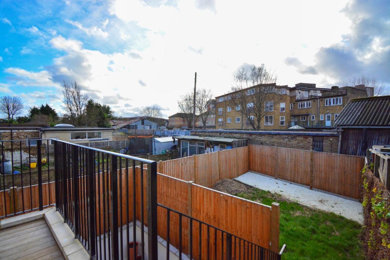 Wharf - Macarena Appartamento Londra